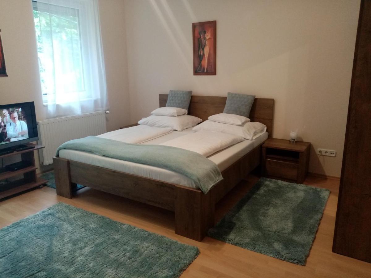 Hévíz Lake Apartman Esterno foto