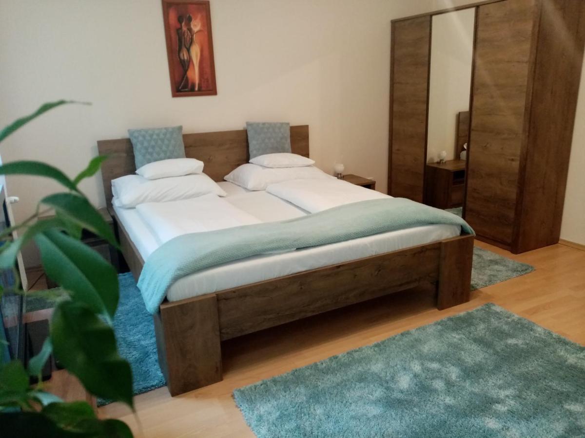 Hévíz Lake Apartman Esterno foto