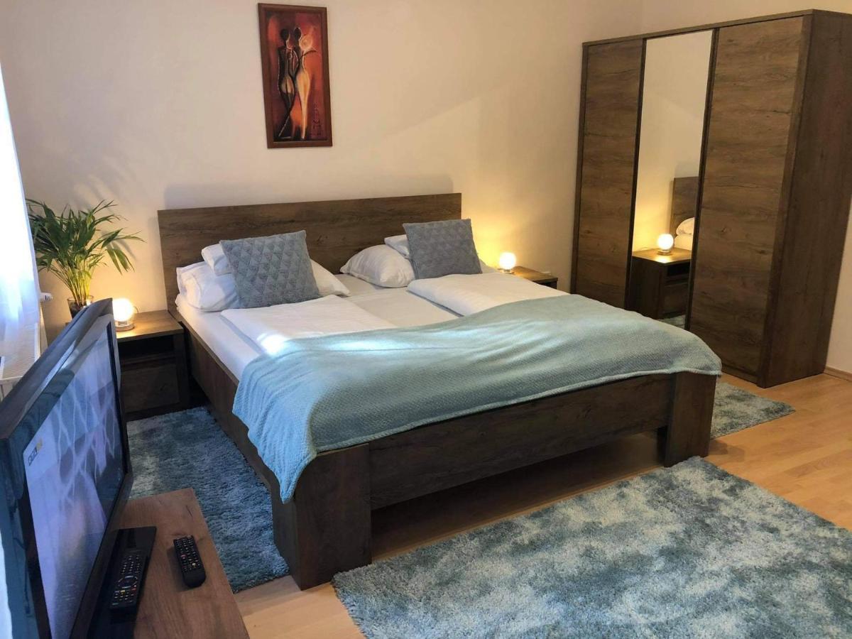 Hévíz Lake Apartman Esterno foto